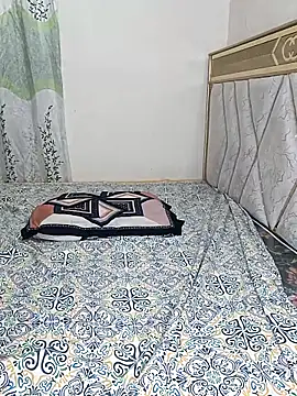 Webcam Model (Nasty-pinky)  is live.Free join now!