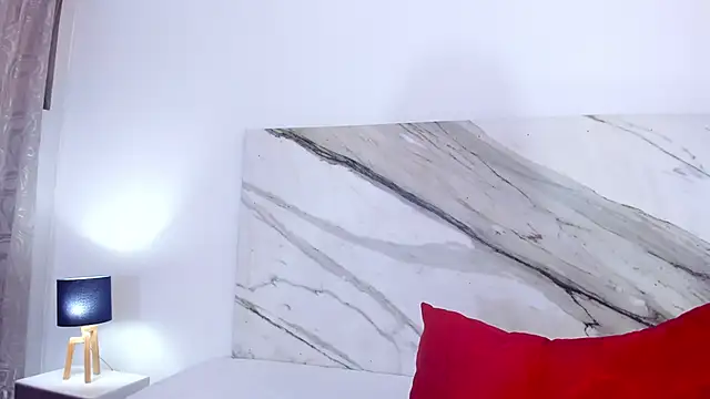 thamiina_ (F young) - Control domi + cum for you