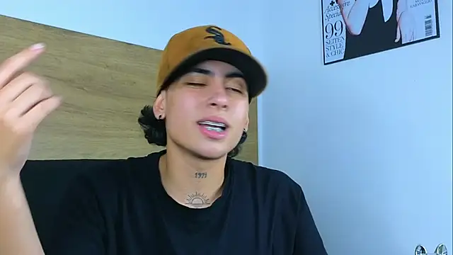 stiven_benet_ (T teen) - cum show