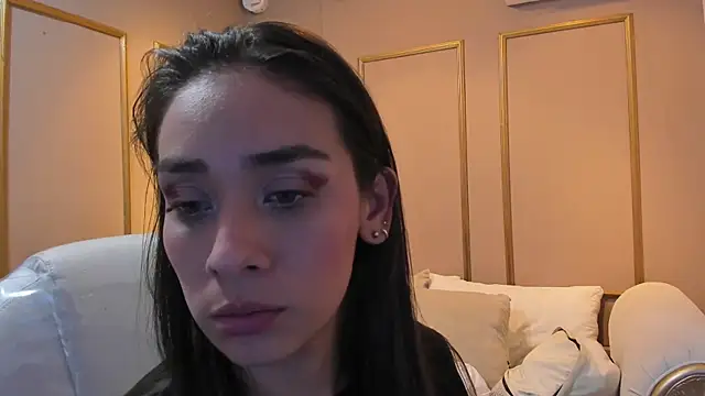 nahimithompson (F young) - show pussy