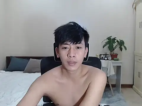 niel_cumshow