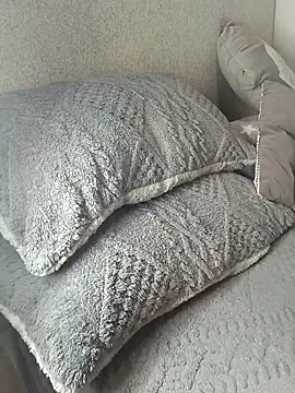 babez_show (F young) - Bounce ass