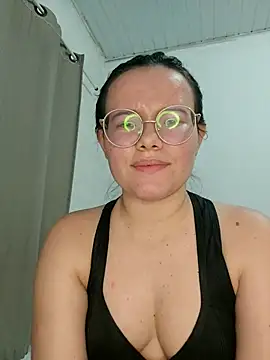 camillehottt (F young) - Off panties/sem calcinha