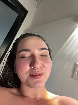 ava_blue (F young) - BIG SQUIRT