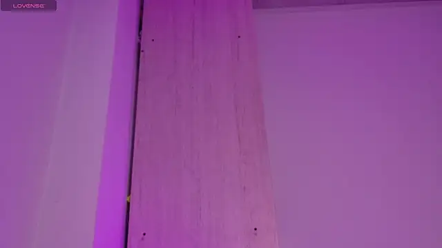 miamiller188 webcam stripchat model stream image