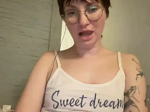 -CatchMe- live cam screenshot female from Ukraine on Token.Show — Token Tipping & Live Cams