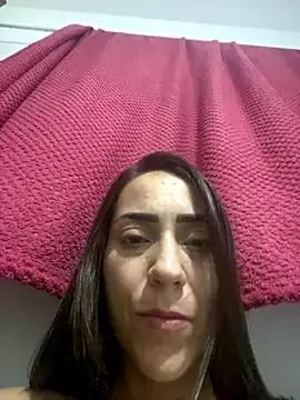 lucioliveira Live Webcam on Stripchat