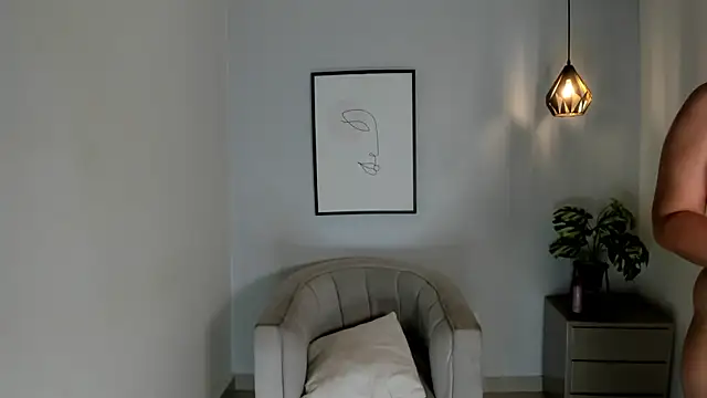 Preview of naomy_whast