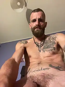 antonio_vatooo (M young) - Cum on my girl ass she sleeping