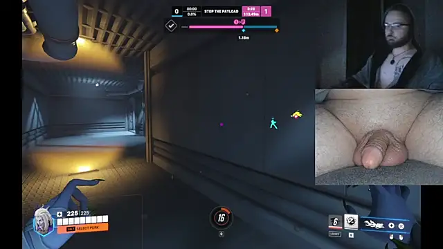 bear8t (M young) - going towards a new toy