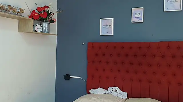 kristyl_paez (F young) - SUCK MY BOOBS