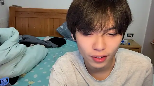 w5206t (M twink) - 脱掉上衣