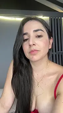 Webcam Model (Vicky-Andrade)  is live.Free join now!