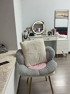 _guoguo_ Live Webcam on Stripchat