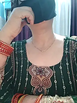 Webcam Model (Aishwaryaa_69)  is live.Free join now!