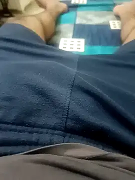 nick05inch (M twink) - Domenate me only female