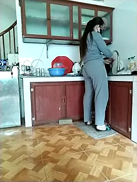 jasminepham (F young) - Help me, I want you, show Door