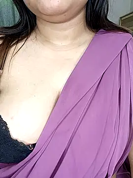 Webcam Model (Nasty-pinky)  is live.Free join now!