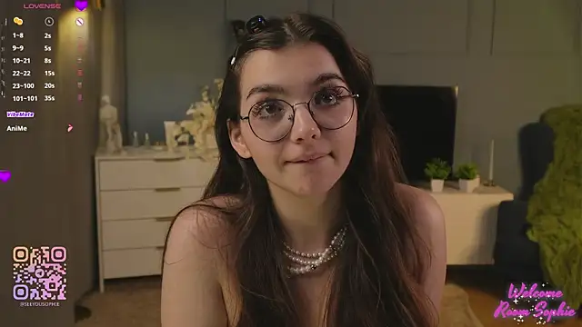 flairedgin (F teen) - Doggy time and lower panties oOps