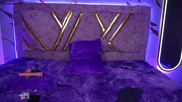 violetta_maki (F teen) - dildo anal