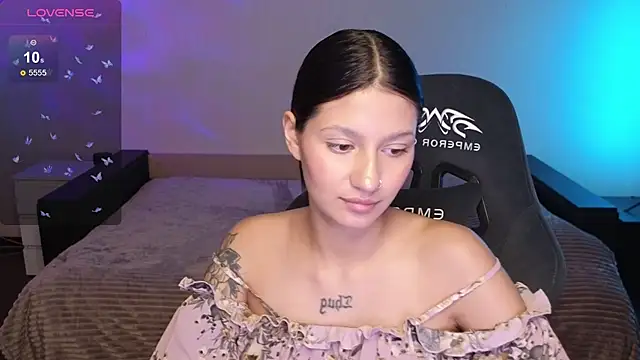 Nikol_Goldysss webcam stripchat model stream image