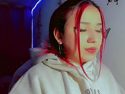  madisonx17 chat room