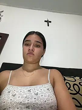 Webcam Model (Iam_samanthaa)  is live.Free join now!