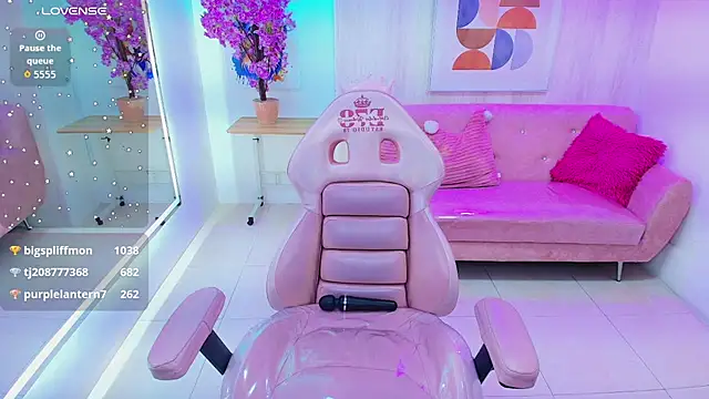 tiara_rr (F young) - squirt🌊🌊for u