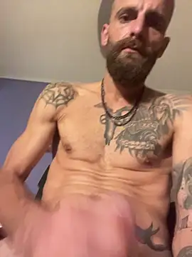 antonio_vatooo (M young) - Cum on my girl ass she sleeping