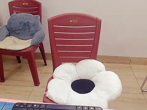 Funnygirl_9x Live Webcam on Stripchat