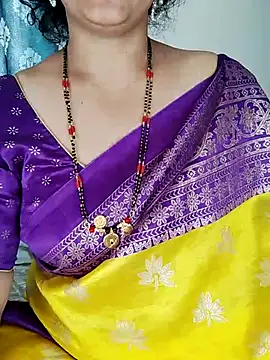 Cute_Sexy_Teacher_69 live cam screenshot female from India on ReplayHer – Replays, Highlights & Live Cams