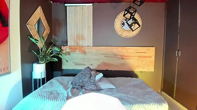 Annaa_rosee's Stripchat show and profile