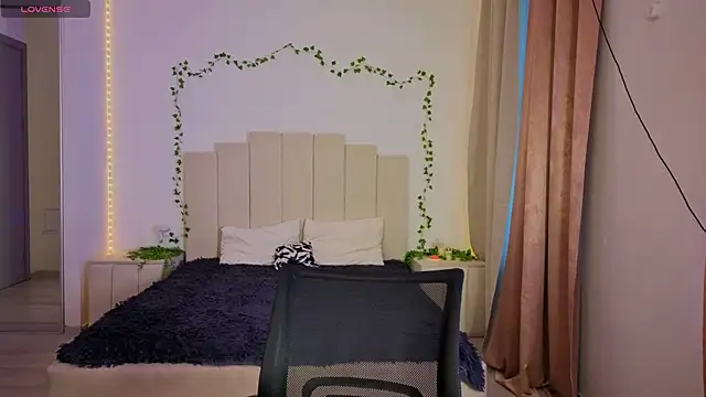 LouieEvans Live Webcam on Stripchat