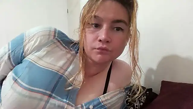 vagimosa - Vagimosa's free webcam - UK Sex Cams