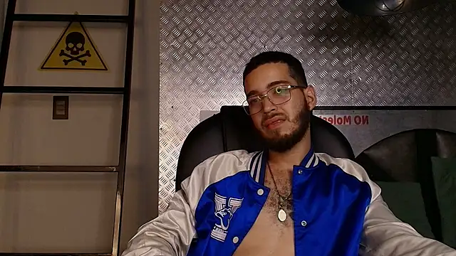 liam_sait (M young) - look at my cumm explosion!! 🍆💦😈