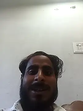 Avantika_11 webcam stripchat model stream image