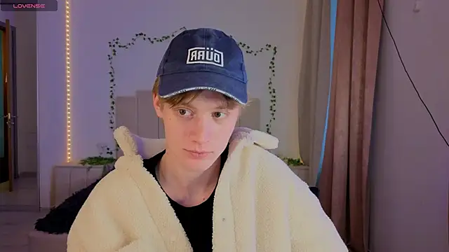 louieevans (M twink) - cum