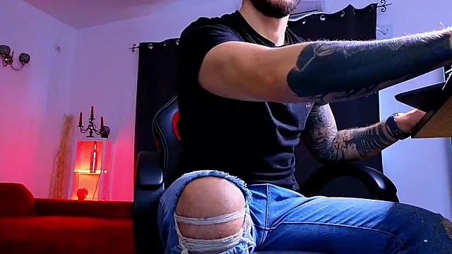 mightyaaron66 (M young) - 𖤐🔥 parTy Time ,House parTy  !  💨𖤐