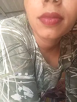  Simaran_bhabhi chat room