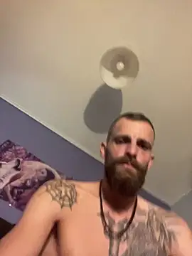 antonio_vatooo (M young) - Cum on my girl ass she sleeping