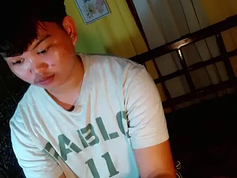 reynelcock (M twink) - HAPPY HALLOWEEN CUM