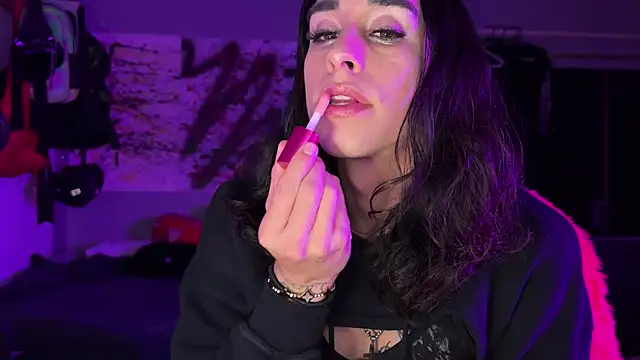 xoFrankie Live Webcam on Stripchat