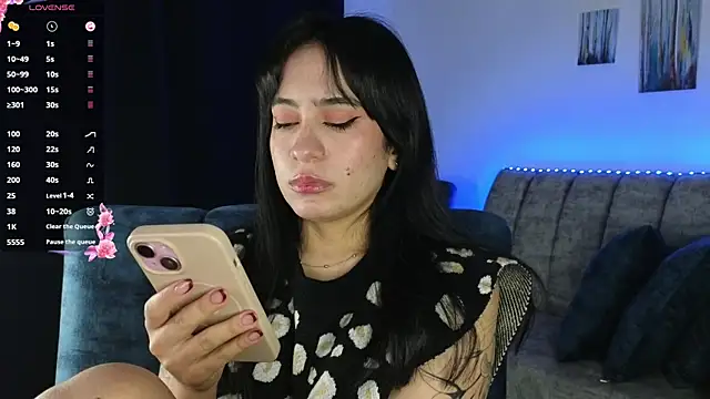 zaradames_ - ZaraDames_'s free webcam - UK Sex Cams