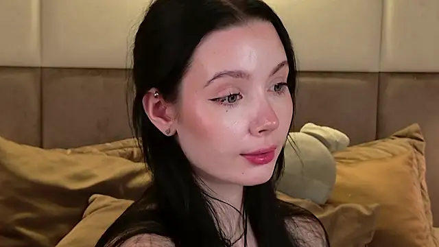 Goldy_Stark live cam screenshot female on Pron.Webcam – Live Webcams & Adult Chat