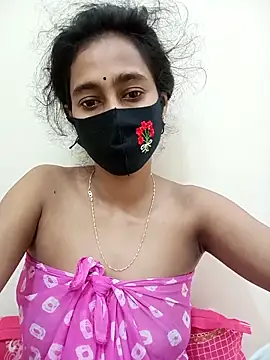 Webcam Model (Softecho-03)  is live.Free join now!