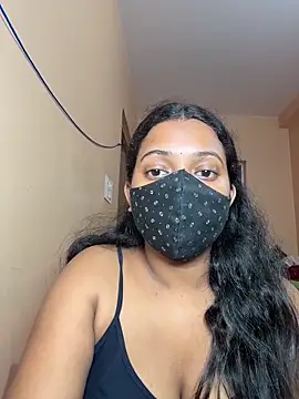 Webcam Model (pumpumrani)  is live.Free join now!