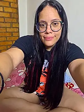 Webcam Model (Karenfunny)  is live.Free join now!