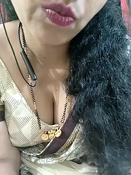 Webcam Model (bhuvana_555)  is live.Free join now!