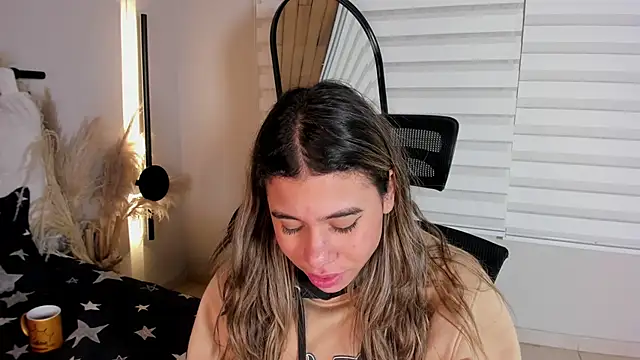 Rachell_criss webcam stripchat model stream image