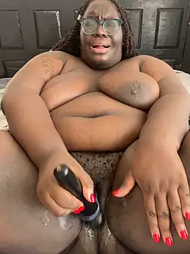 Webcam Model (Toomuch_Squirt)  is live.Free join now!